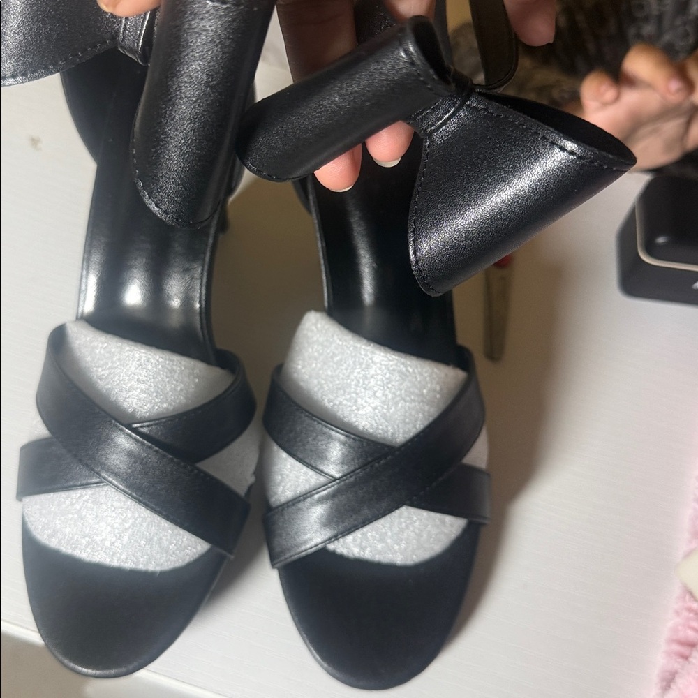 Elegant Black and White Women's Sandals